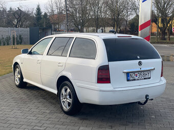 Škoda Octavia Combi - 3