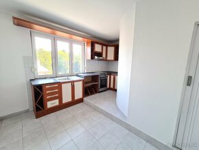 Prenajmeme 4+1 byt, Žilina -  V. Spaynola, 105 m², R2 SK. - 3