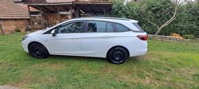 Predám opel astra sports tourer 1.4 B - 3