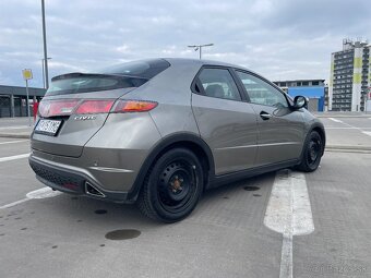 Honda Civic 1.8VTEC 103kw 2008 - 3