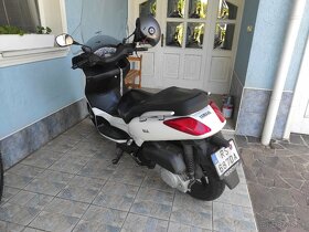 Yamaha Xmax maxi skuter 250 - 3