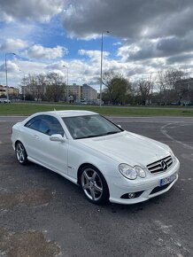 Mercedes CLK Coupé 320 CDI Avantgarde 7G A/T - 3