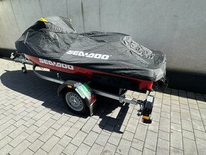 Skútr vodní Sea-Doo RXT XRS 3-up 325hp červený - 3