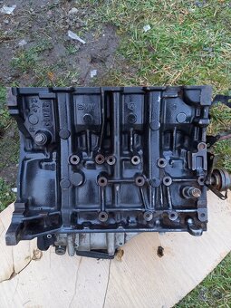 Motor BMW e90 320d 120 kw 2006 - 3