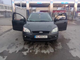 Ford FOCUS mk2 - 3