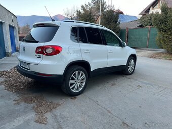 Volkswagen Tiguan - 3