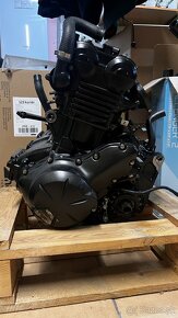 Motor z Kawasaki ER-6N/F 2012 - 3