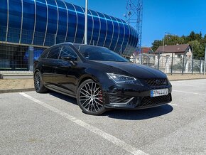 Seat Leon 2.0 TSI Cupra 213 kW DSG - 3