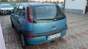 Opel Corsa - 3