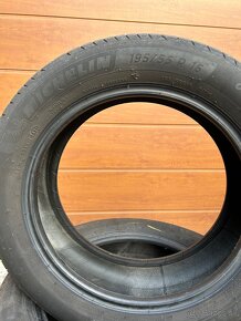 Michelin 195/55 r16 letne - 3