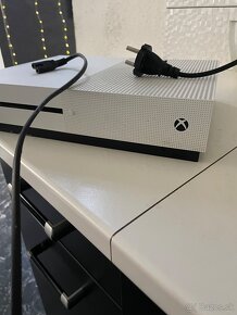 Xbox one s - 3