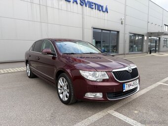 Škoda Superb 2 2.0 TDi M6 sedan - 3