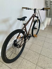 Pump track Genesis Vorb 26" 130mm dirt bike - 3