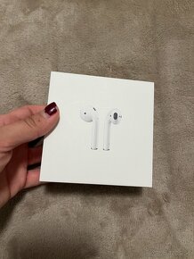 AirPods 1 - 3