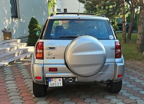 Toyota RAV4 - 3