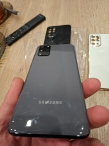 Samsung Galaxy S20 Plus - 3