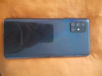 Samsung - 3