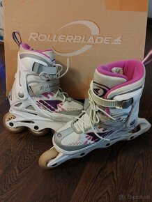 Kolieskove korcule Rollerblade 33-36,5 - 3