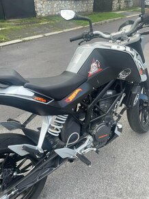 KTM DUKE 125 - 3