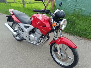 Honda cbf 250, 6.880km  TOP stav - 3