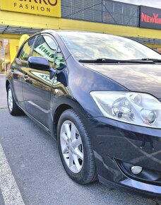 Toyota auris 1.4 d4d Diesel - 3