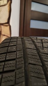 Hankook Winter iCEPT evo2 225/50 R17 - 3