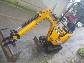 Jcb 8008 - 3