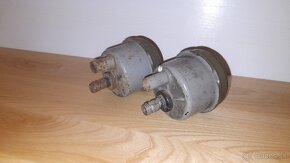 2x Manometer PAL pre Zetor, Tatra, praga v3s, škoda RTO - 3