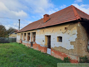 Vidiecky dom v kľudnej časti obce Choča s krásnym 22a poze - 3