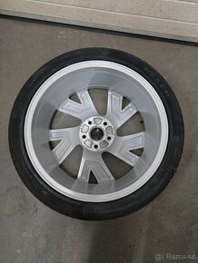 Alu VW GOLF 8 R 18 + letné pneu 225/40 R 18. - 3