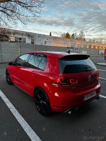 Volkswagen Golf 2.0 TSI GTI - 3