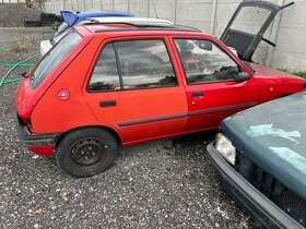 Predám náhradné diely Peugeot 205 - 3