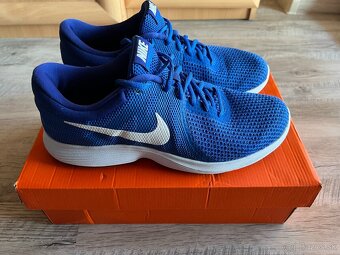 Nike Revolution 4 Royal Blue (modrá) - 3