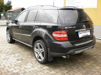 MercedesBenz ML420CDI4x4 225kW A7 r.08 - 3