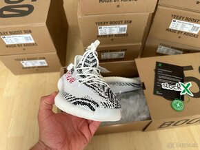 Adidas Yeezy 350 Zebra - 3