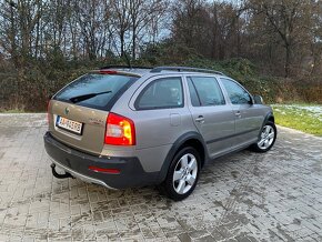 Škoda Octavia Scout 2.0TDI (CR) DSG - 3