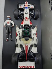 F1 HONDA RA106 BUTTON VÍTĚZ MAĎARSKO 2006 MINICHAMPS 1:18 - 3