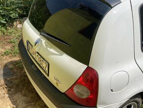 Renault Clio 2 - 3