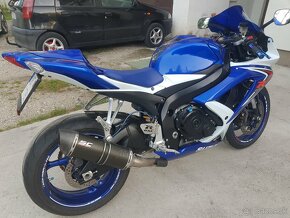 Suzuki GSXR750 K8 - 3