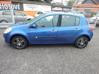 Renault Clio 1,2i 16V Authentique Servis 2007 - 3