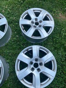 Predam elektrony  audi 225/55 r17 5x112 - 3