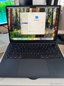 Predám Macbook Air 13’’ M2 - 3