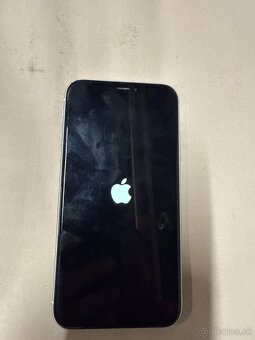 iPhone xr - 3