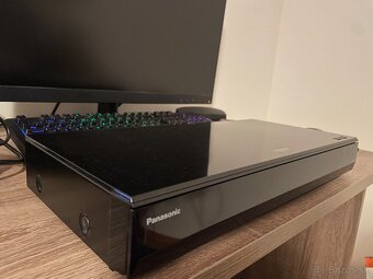 Panasonic DP-UB820EGK Blu-ray prehrávač - 3