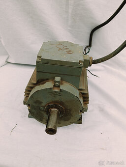 Elektromotor 2.2 kW 400V - 3