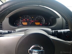 Nissan Pathfinder - 3