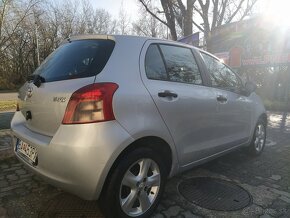 Toyota Yaris 1.0 VVTi 98000 km - 3