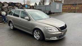 285. Škoda Octavia 2 1.6tdi CAYC/LHW 9202Na náhradní díly - 3