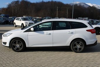 Ford Focus Combi 1,6 i 16V 77 kW EDITION X - 3