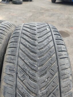 205/55 R17 - 3